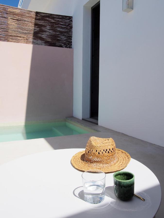 Suites 9 Malaga, Three Unique Suites With Private Plunge Pool Exterior photo