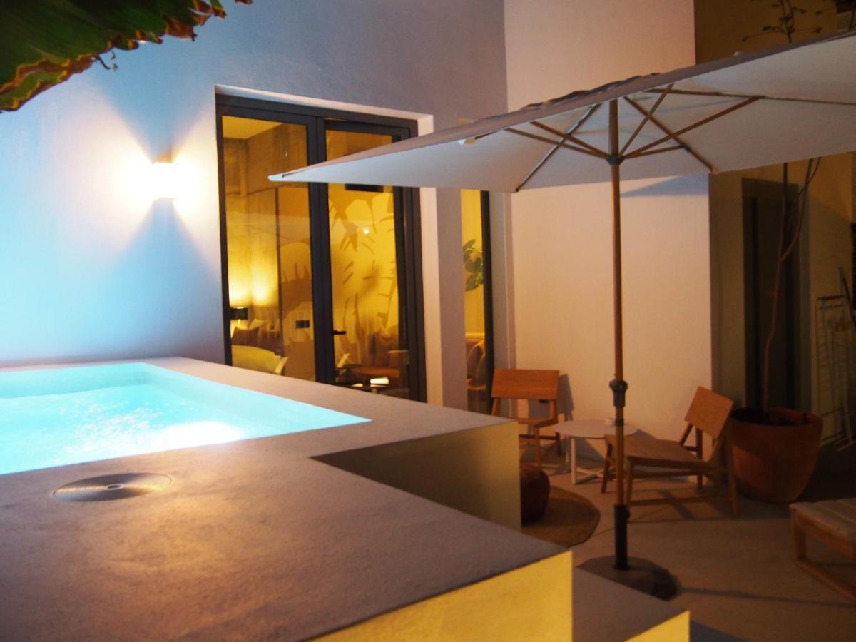 Suites 9 Malaga, Three Unique Suites With Private Plunge Pool Exterior photo
